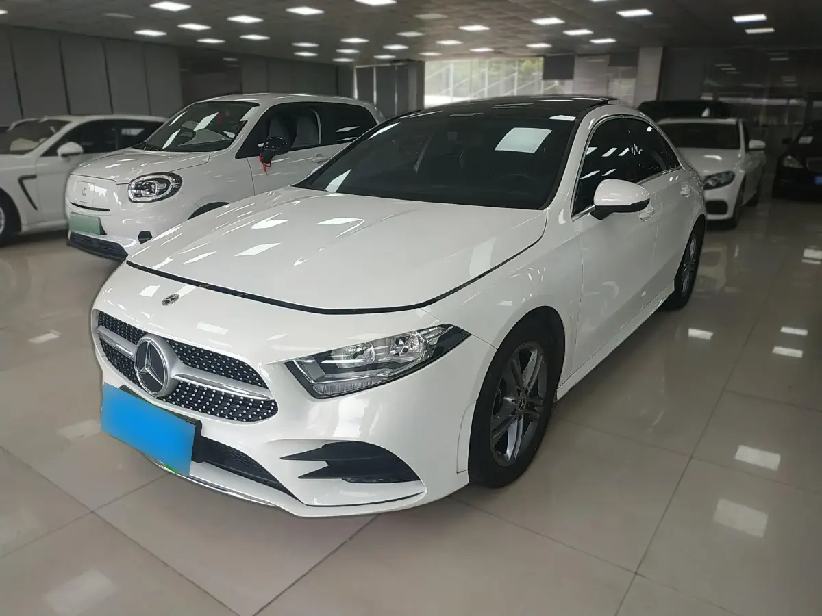 2022 Mercedes-Benz A Class 1.3T 136HP L4 7DCT