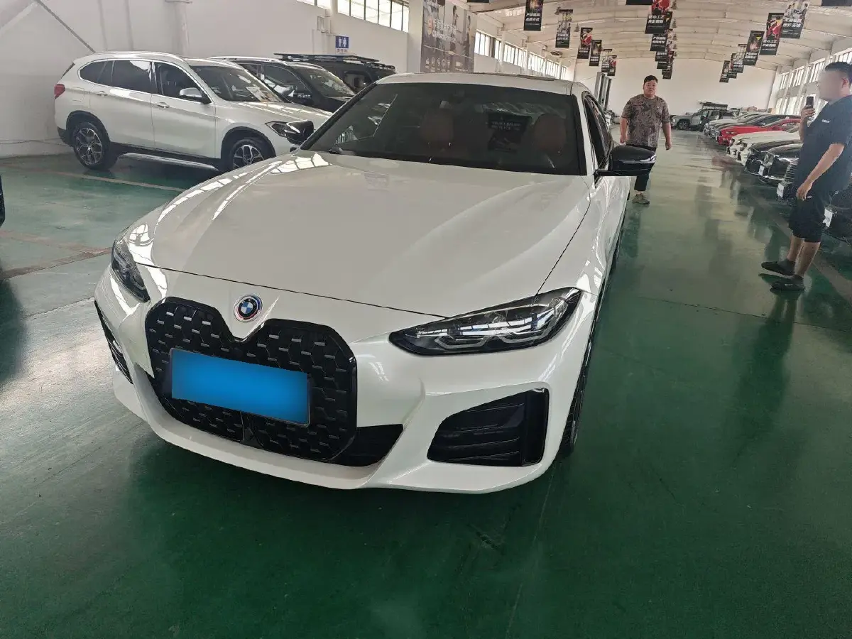 2022 BMW 4 Series 2.0T 184HP L4 8AT