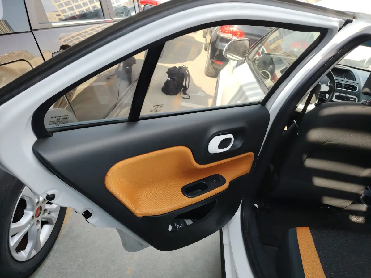 2015 MG 3SW 1.5L 109HP L4 5AMT,autocango,china used car exporter,china ev exporter,chinese used car exporter,chinese used ev exporter