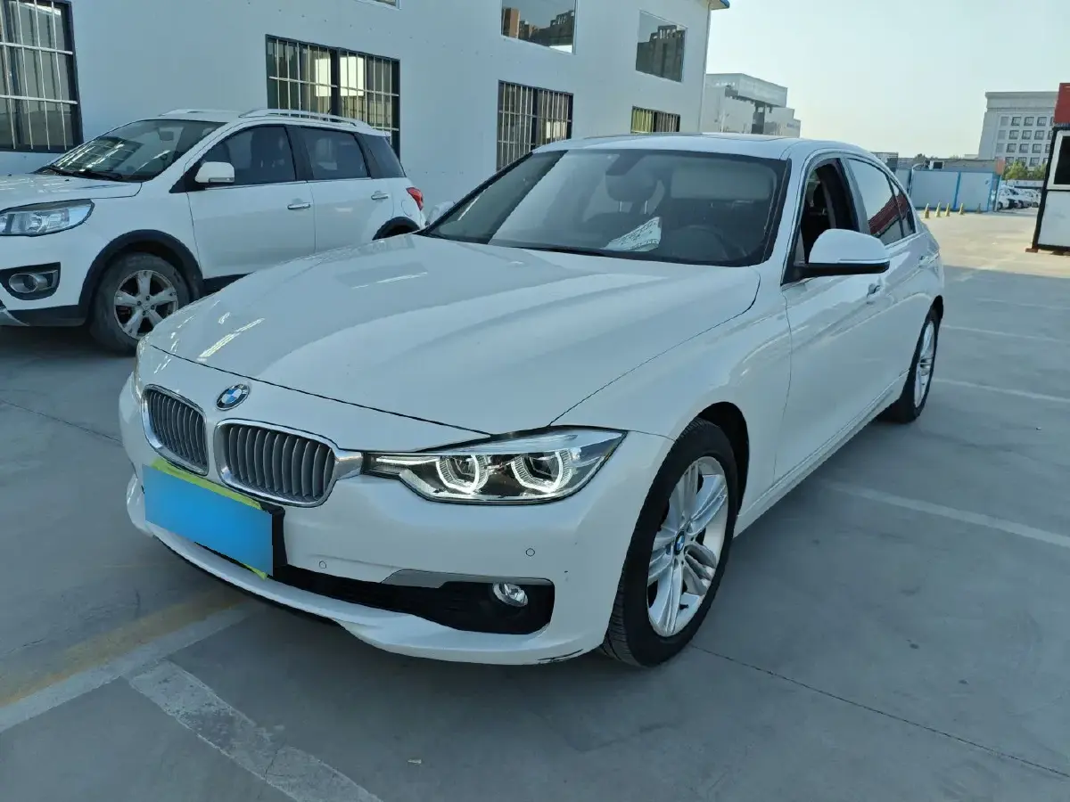 2018 BMW 3 Series 1.5T 136HP L3 8AT
