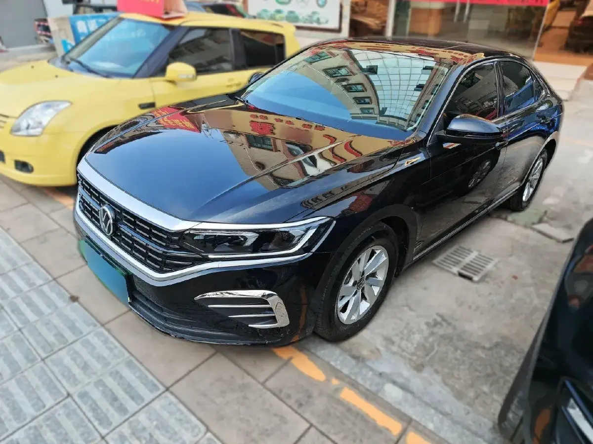 2022 Volkswagen Passat 1.4T 150HP L4 7DCT