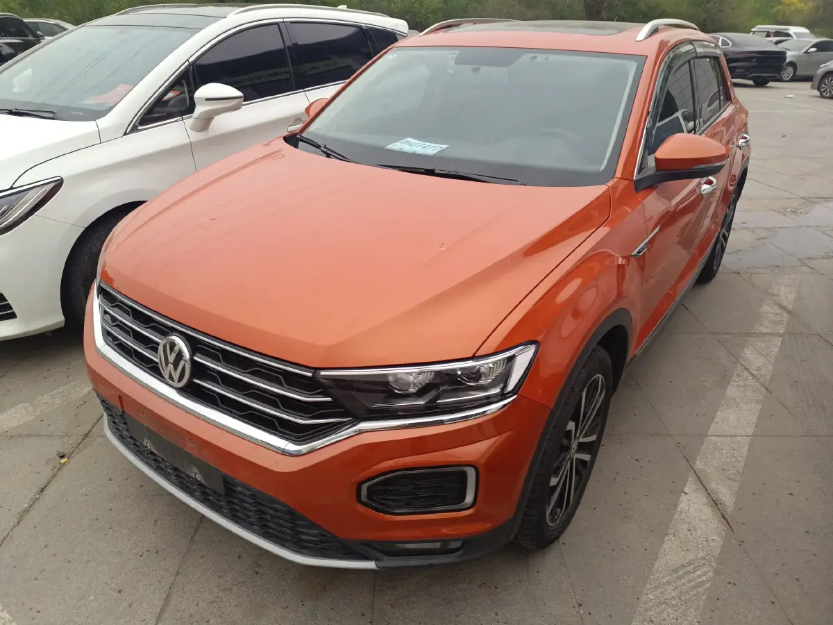 2020 Volkswagen T-Roc 1.4T 150HP L4 7DCT