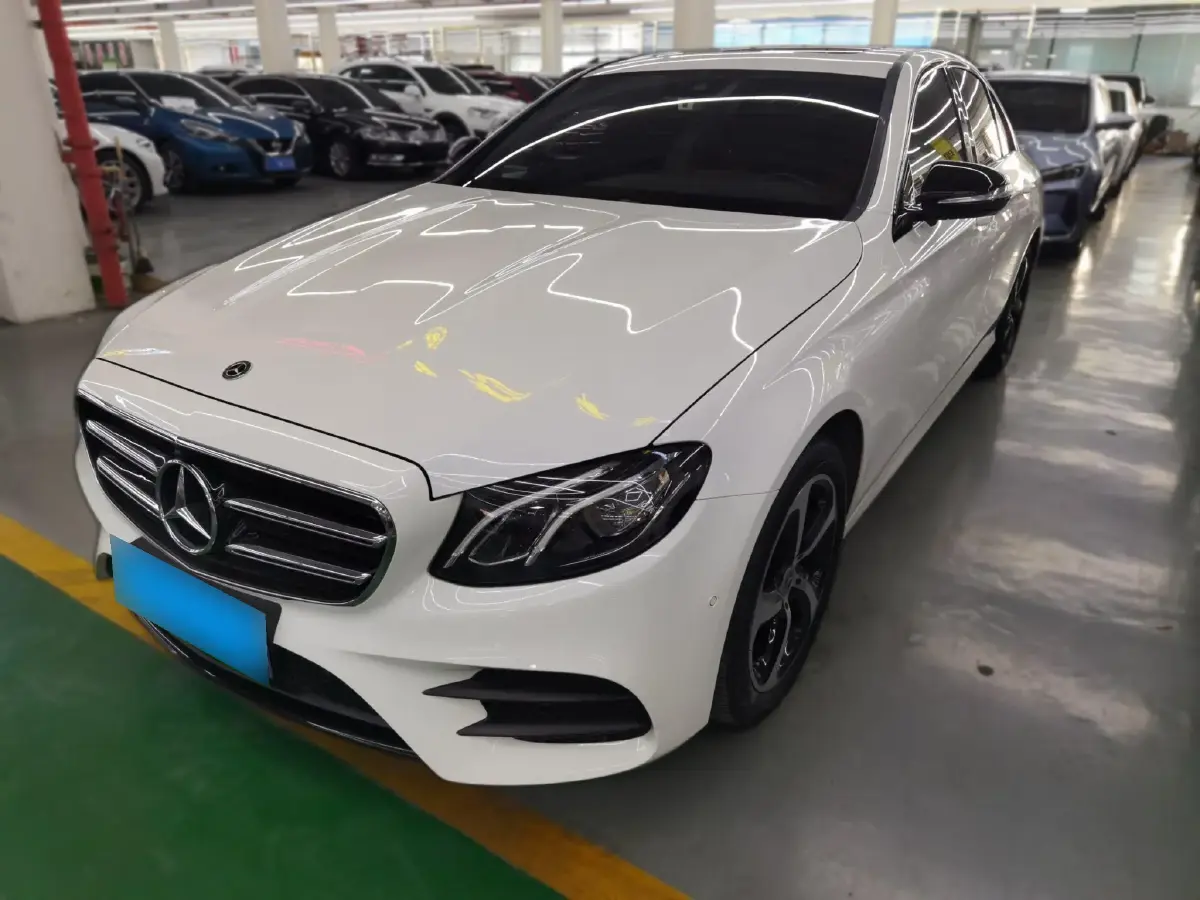 2017 Mercedes-Benz E Class 2.0T 184HP L4 9AT
