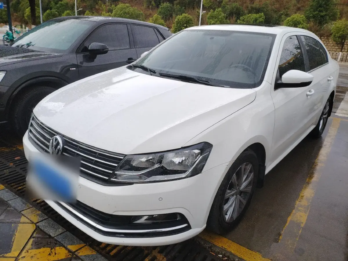 2017 Volkswagen Lavida 1.4T 131HP L4 7DCT