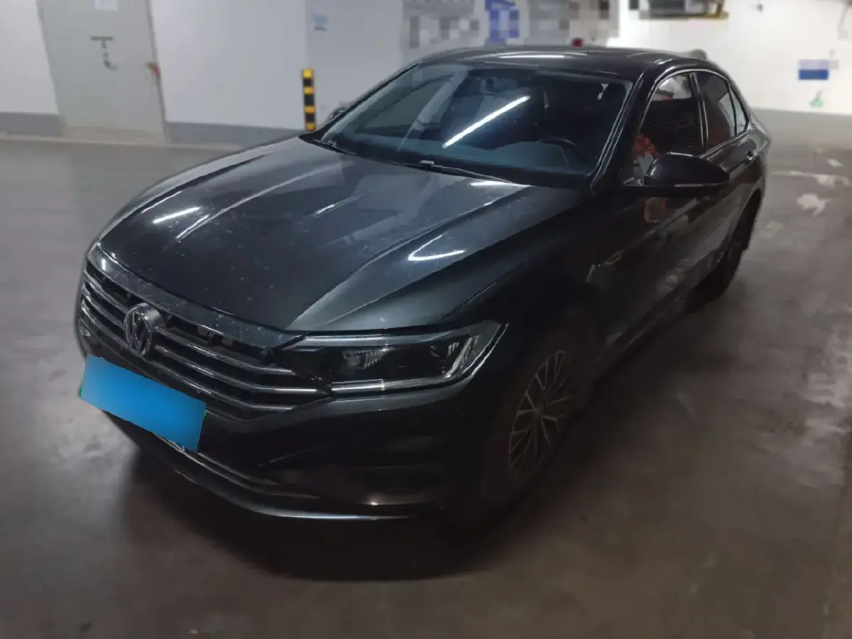 2021 Volkswagen Sagitar 1.4T 150HP L4 7DCT