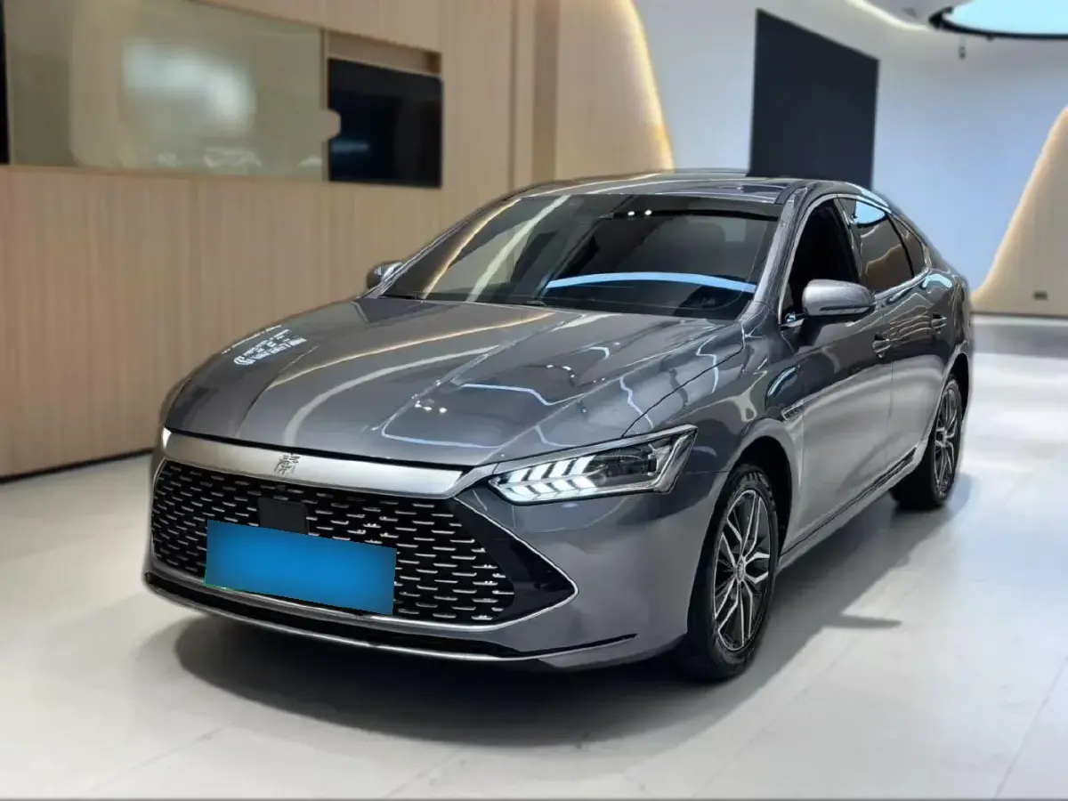 2021 BYD Qin Plus 1.5L 110HP L4 E-CVT PHEV 18.32KWH