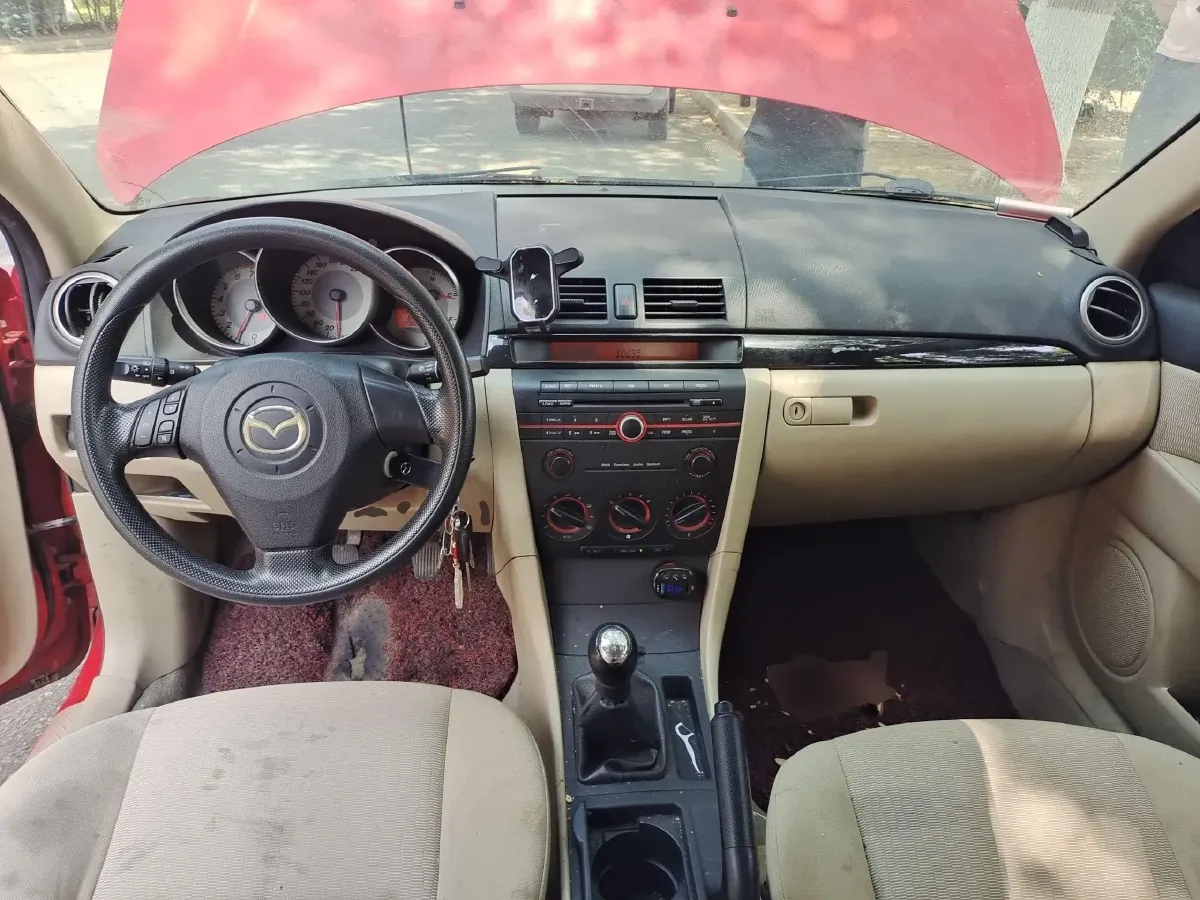 2010 Mazda 3 1.6L 107HP L4 5MT,autocango,china used car exporter,china ev exporter,chinese used car exporter,chinese used ev exporter