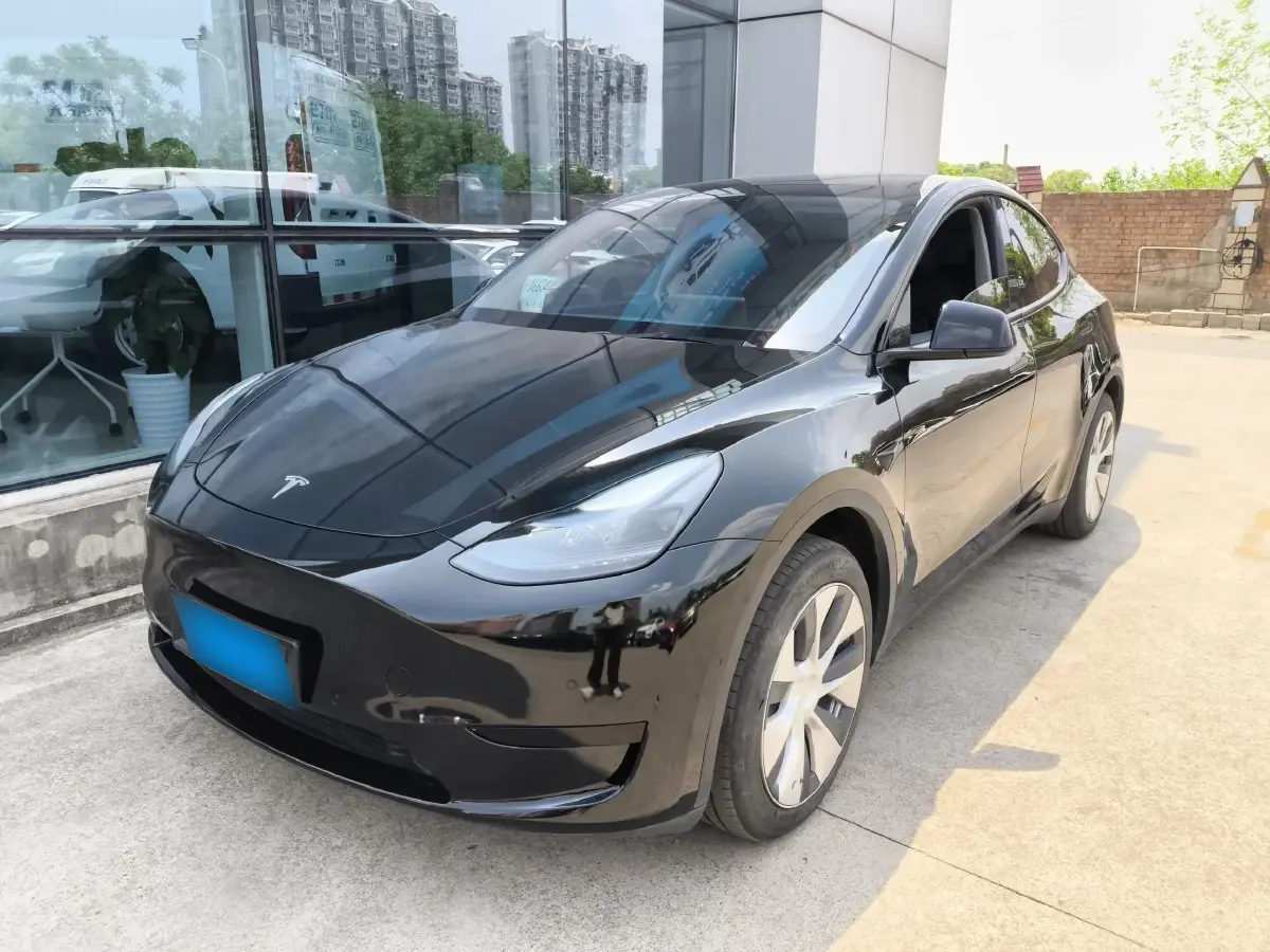 2022 Tesla Model Y BEV 60KWH