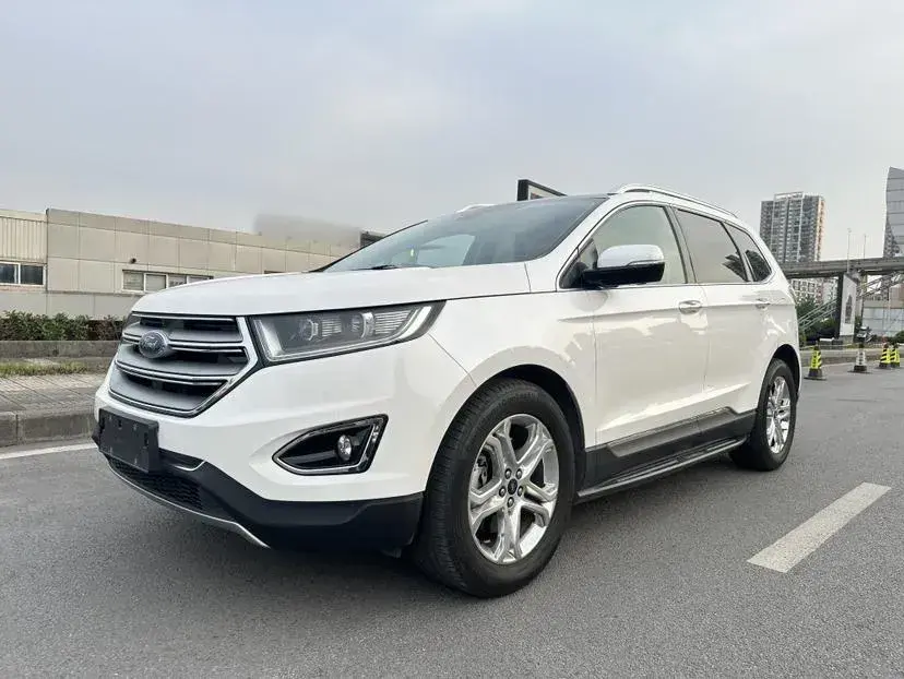2016 Ford Edge 2.0T 245HP L4 6AT