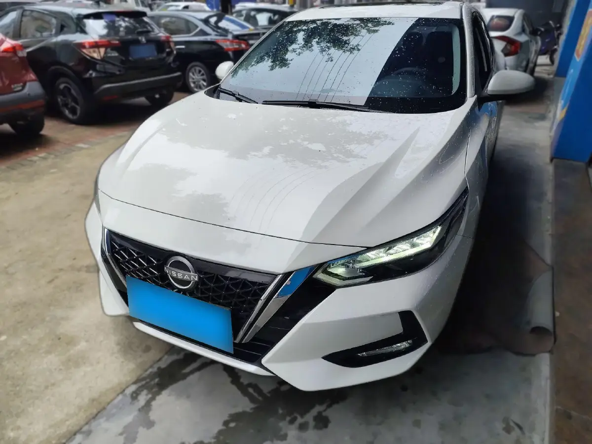 2022 Nissan Sylphy 1.2L 72HP L3 Hybrid