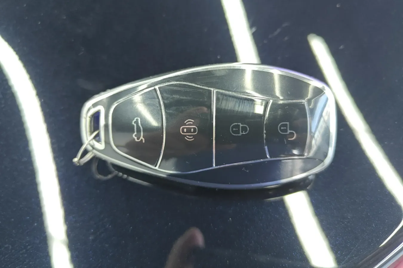 2024 HongQi EH7 BEV 75KWH,autocango,china used car exporter,china ev exporter,chinese used car exporter,chinese used ev exporter