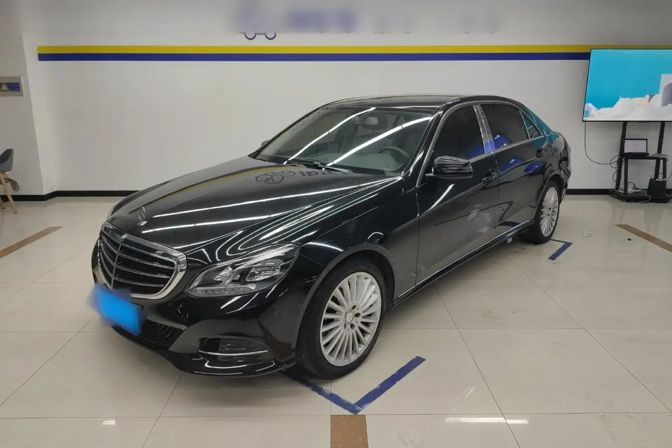 2015 Mercedes-Benz E Class 2.0T 184HP L4 7AT