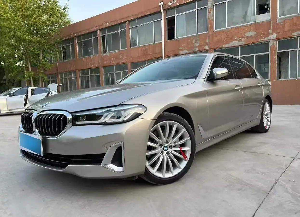2021 BMW 5 Series 2.0T 252HP L4 8AT