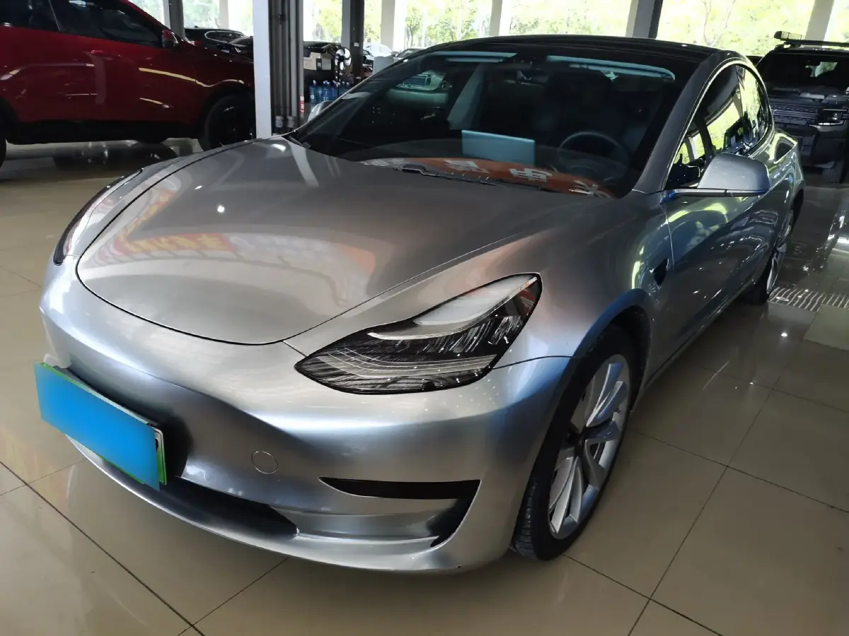 2020 Tesla Model 3 BEV 52KWH