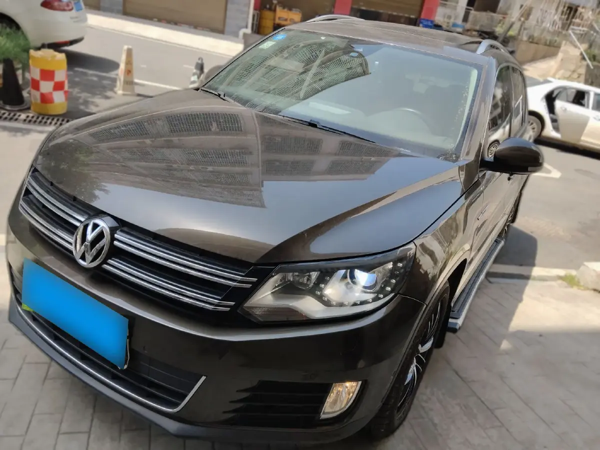 2016 Volkswagen Tiguan 2.0T 200HP L4 6AT 2016 Volkswagen Tiguan 2.0T 200HP L4 6AT