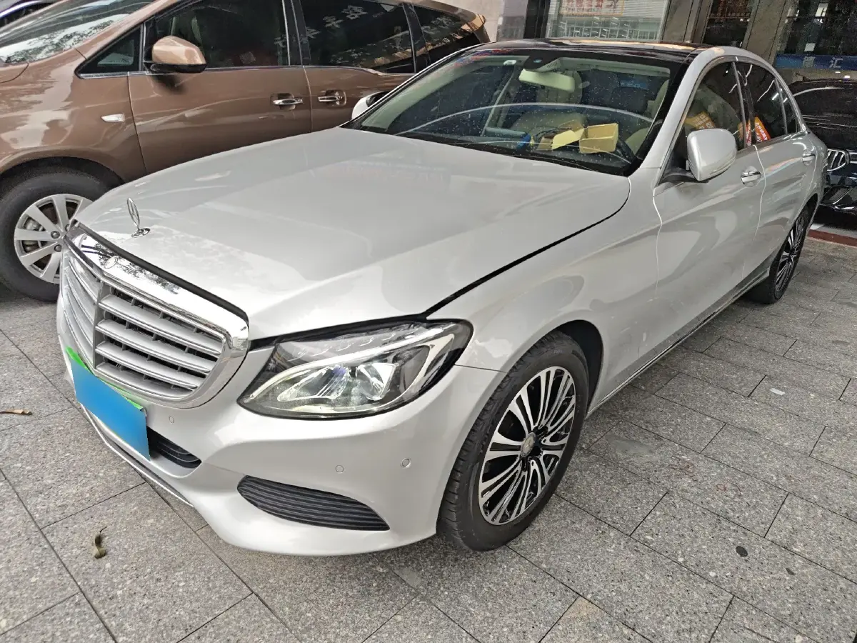 2015 Mercedes-Benz C Class 2.0T 184HP L4 7AT