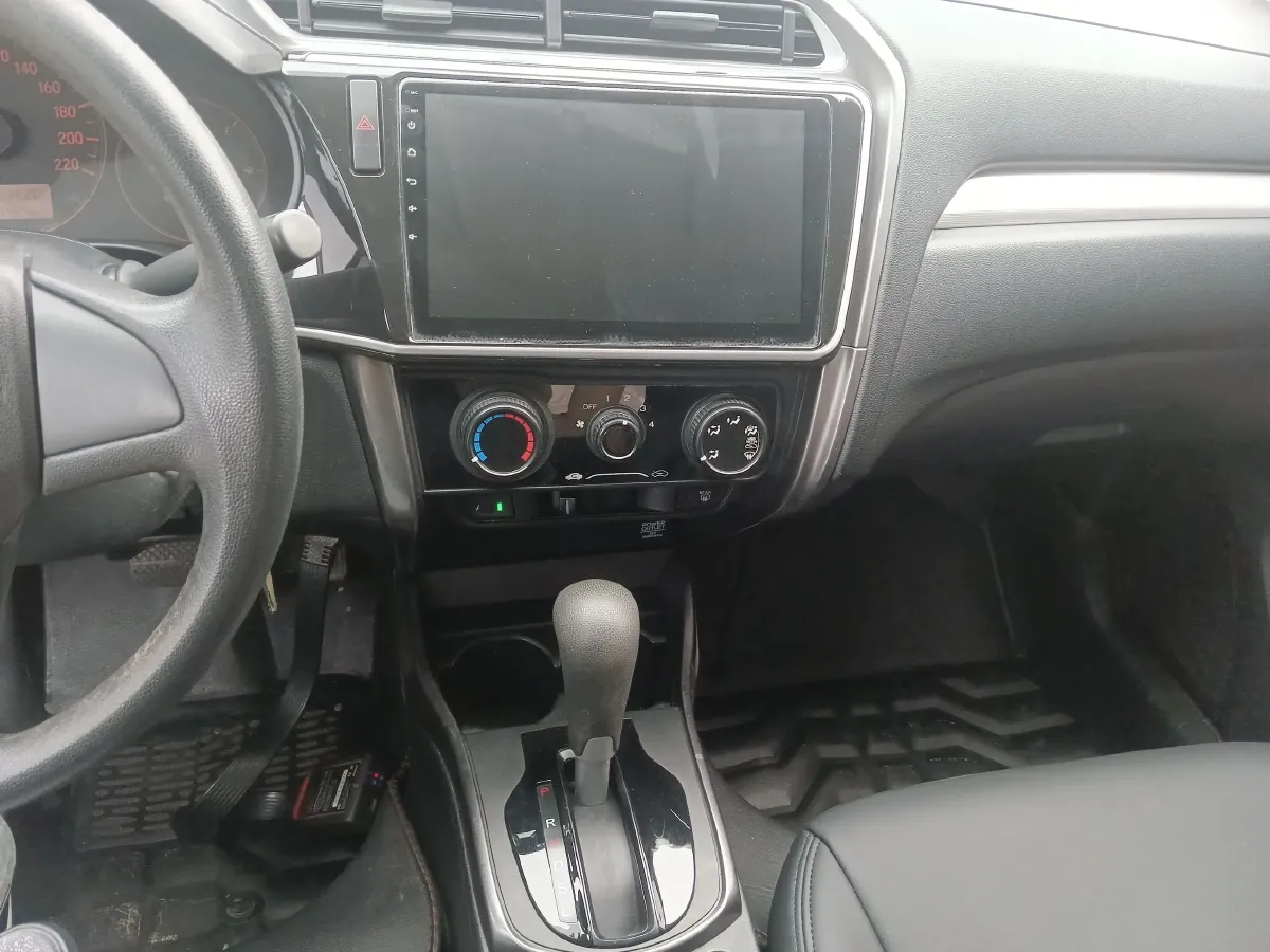 2016 Honda Greiz 1.5L 131HP L4 CVT,autocango,china used car exporter,china ev exporter,chinese used car exporter,chinese used ev exporter