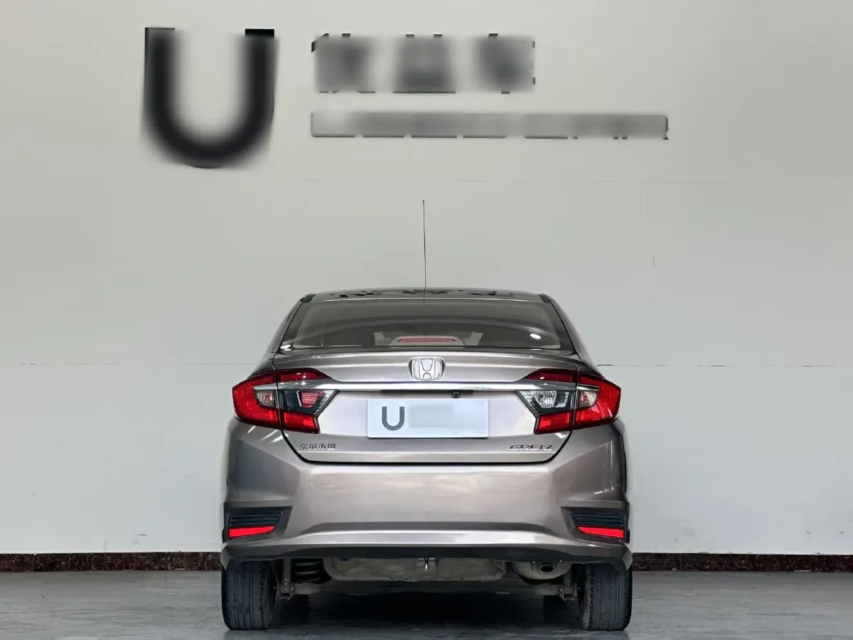 2016 Honda Greiz 1.5L 131HP L4 CVT,autocango,china used car exporter,china ev exporter,chinese used car exporter,chinese used ev exporter