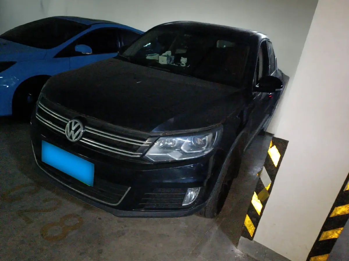 2013 Volkswagen Tiguan 1.8T 160HP L4 6AT