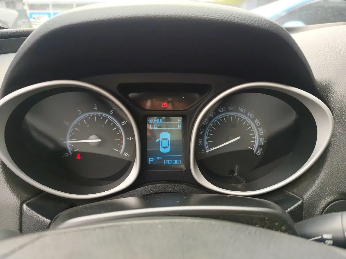 2014 GAC Trumpchi GS5 2.0L 147HP L4 5AT,autocango,china used car exporter,china ev exporter,chinese used car exporter,chinese used ev exporter