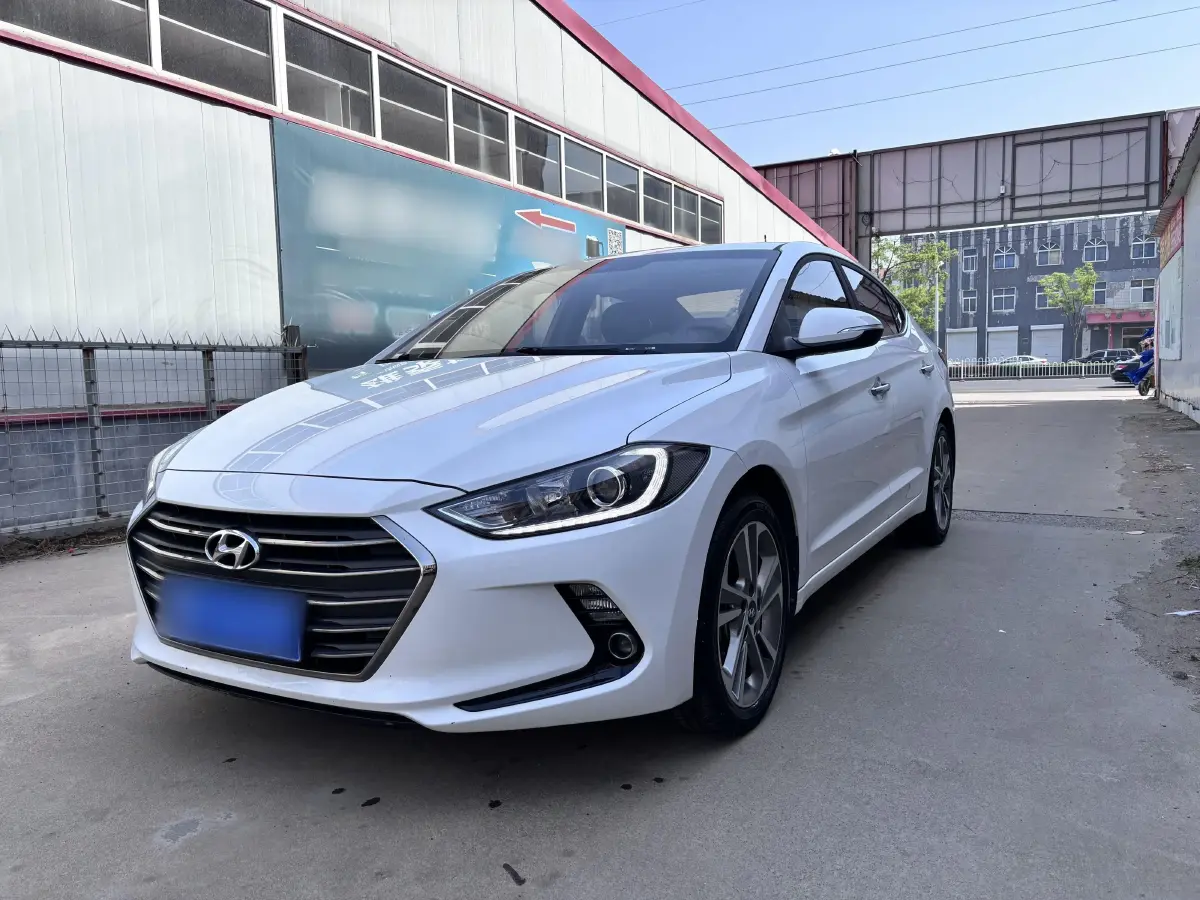 2016 Hyundai Elantra 1.6L 130HP L4 6AT