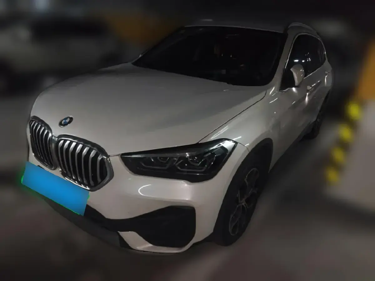 2021 BMW X1 2.0T 192HP L4 7DCT