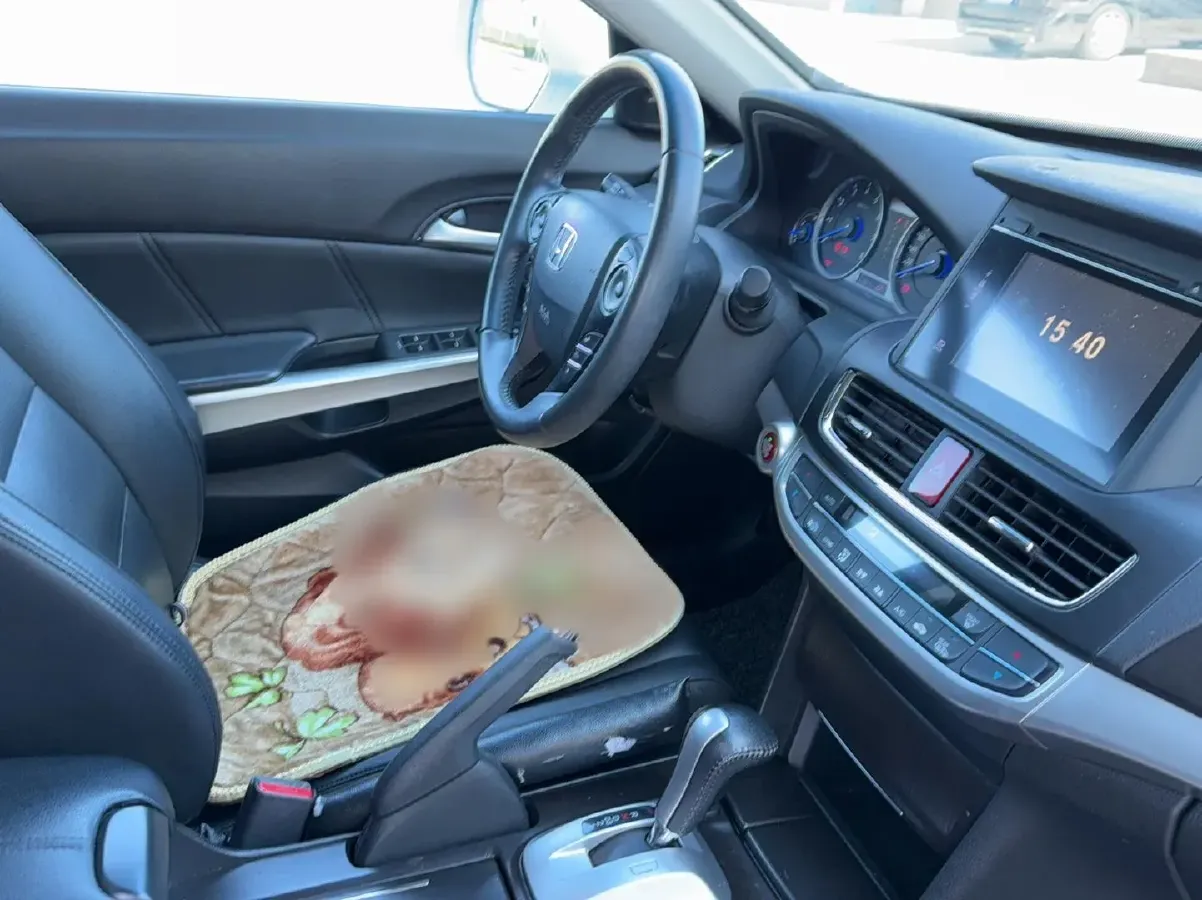 2016 Honda Crosstour 2.4L 197HP L4 5AT,autocango,china used car exporter,china ev exporter,chinese used car exporter,chinese used ev exporter