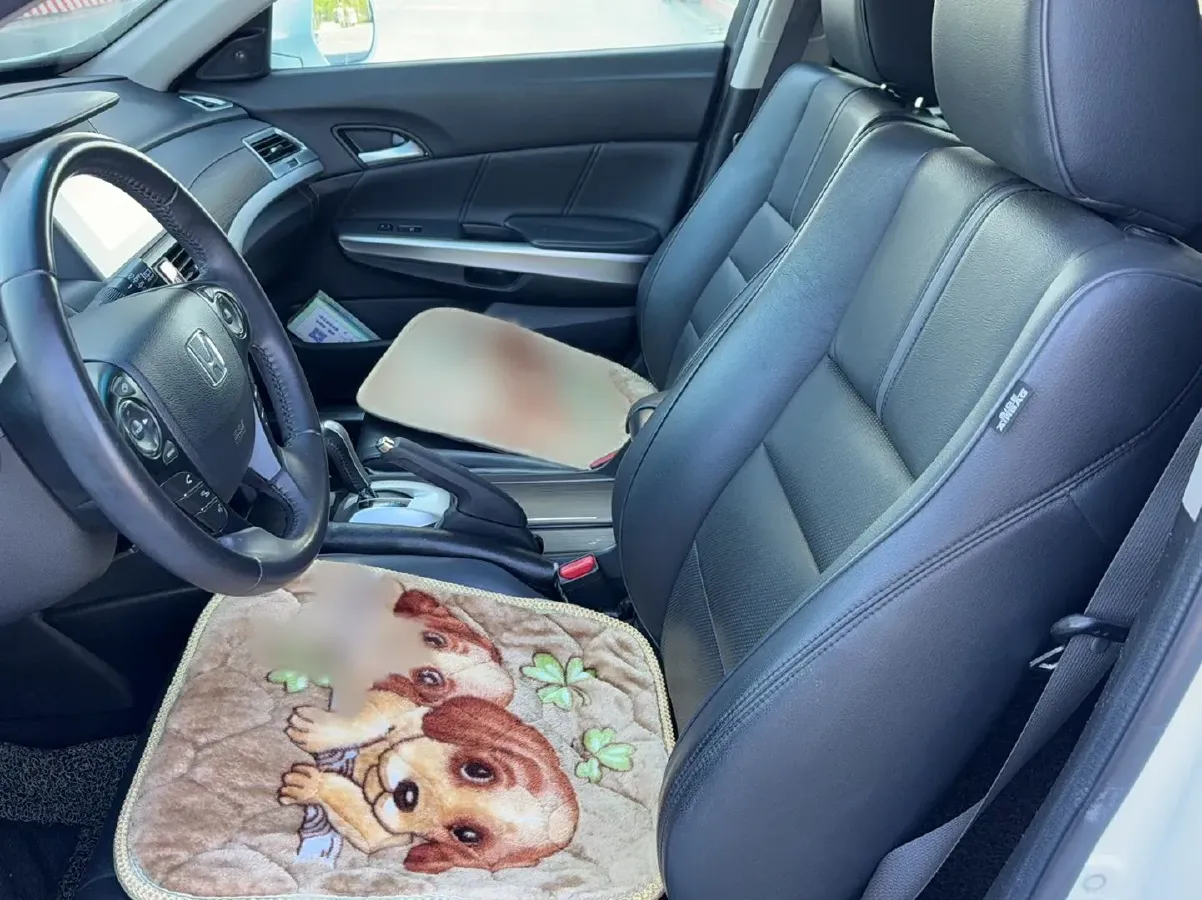 2016 Honda Crosstour 2.4L 197HP L4 5AT,autocango,china used car exporter,china ev exporter,chinese used car exporter,chinese used ev exporter