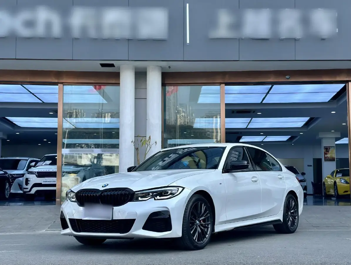 2022 BMW 3 Series 2.0T 184HP L4 8AT