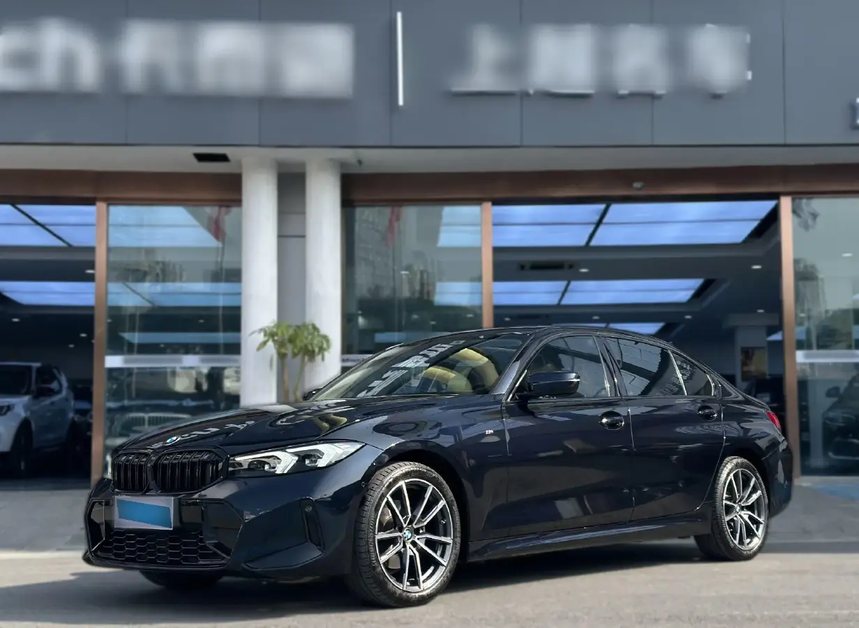 2023 BMW 3 Series 2.0T 184HP L4 8AT