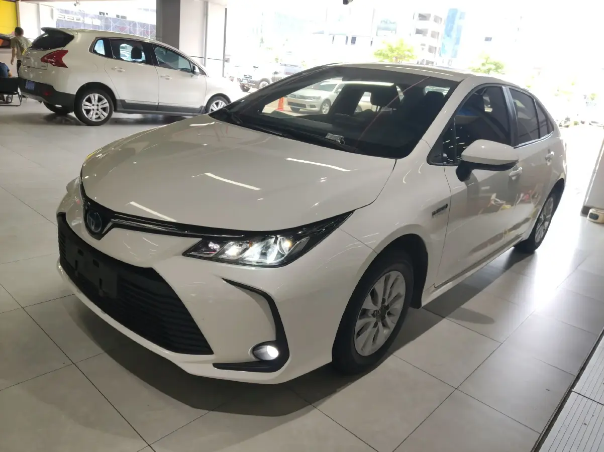 2022 Toyota Corolla 1.8L 98HP L4 E-CVT Hybrid