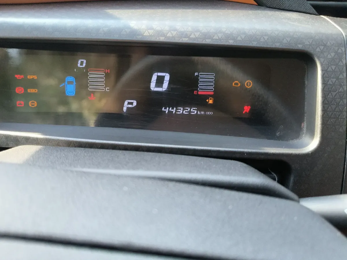 2017 Geely Vision X1 1.3L 88HP L4 4AT,autocango,china used car exporter,china ev exporter,chinese used car exporter,chinese used ev exporter