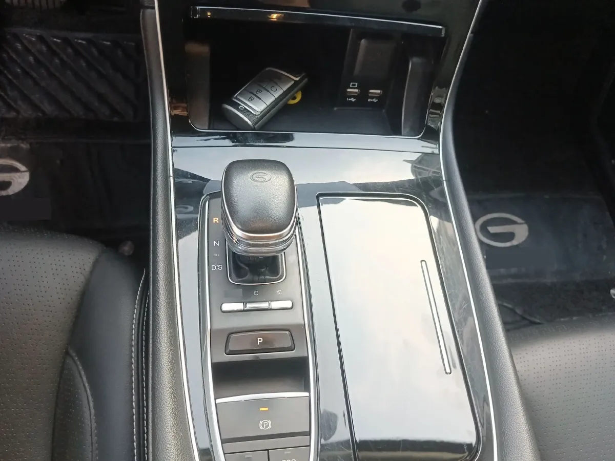 2020 GAC Trumpchi GS5 1.5T 169HP L4 6AT,autocango,china used car exporter,china ev exporter,chinese used car exporter,chinese used ev exporter