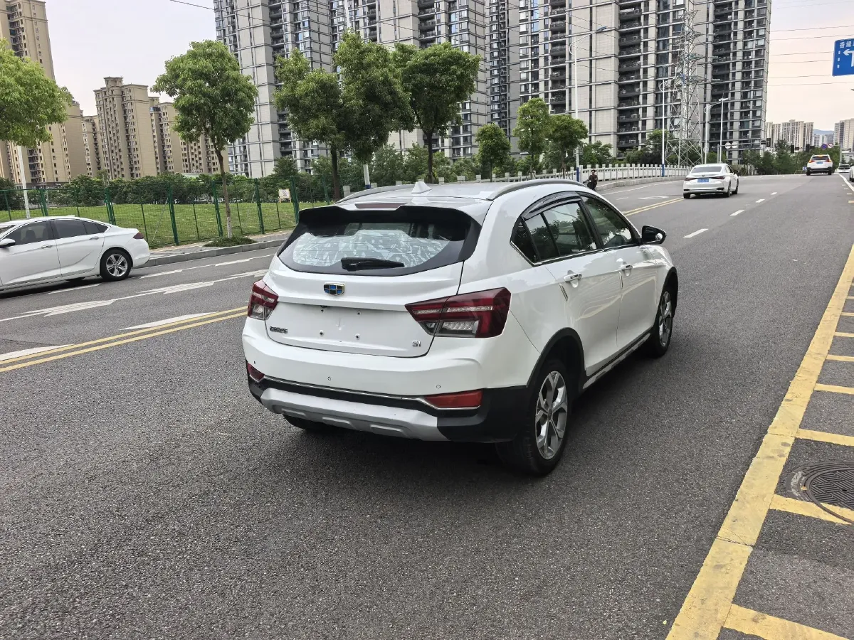 2018 Geely Vision S1 1.5L 109HP L4 5MT,autocango,china used car exporter,china ev exporter,chinese used car exporter,chinese used ev exporter
