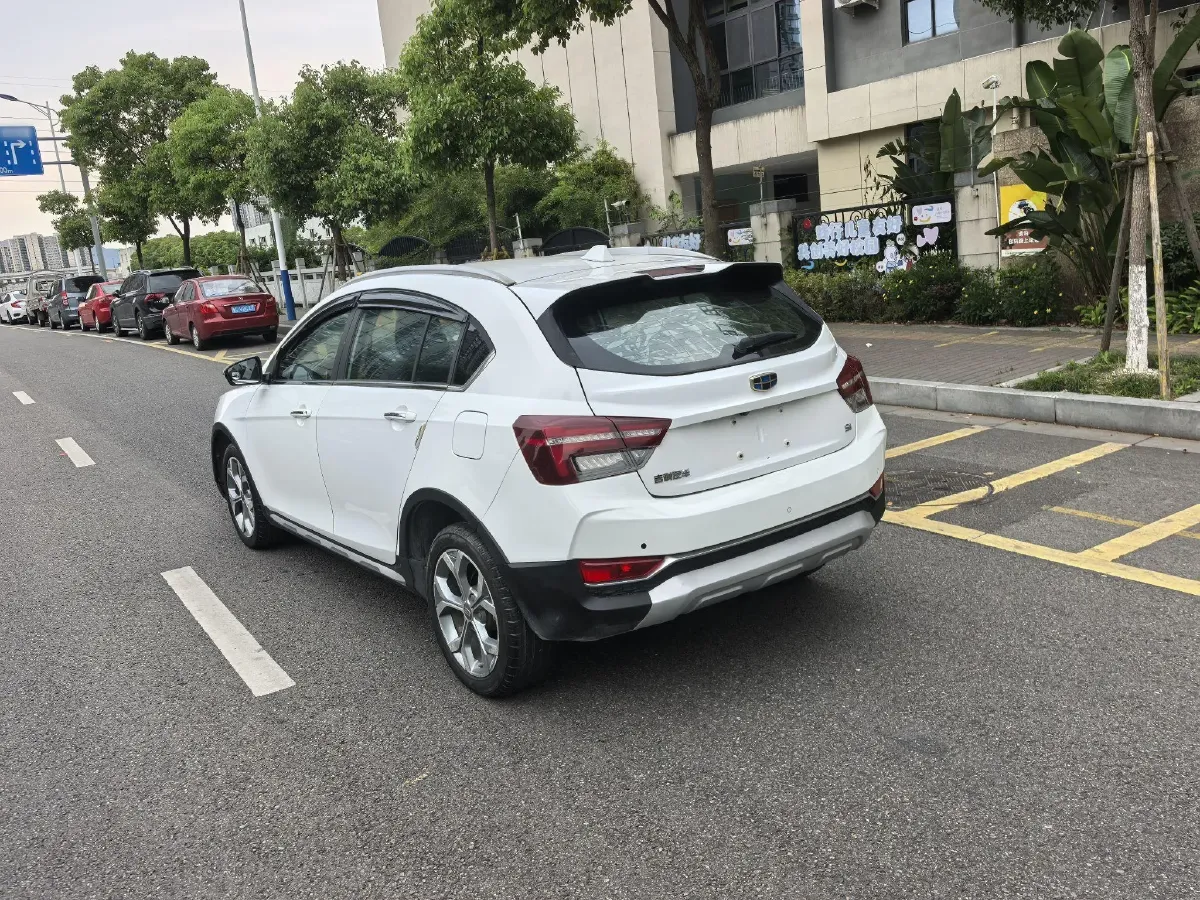 2018 Geely Vision S1 1.5L 109HP L4 5MT,autocango,china used car exporter,china ev exporter,chinese used car exporter,chinese used ev exporter