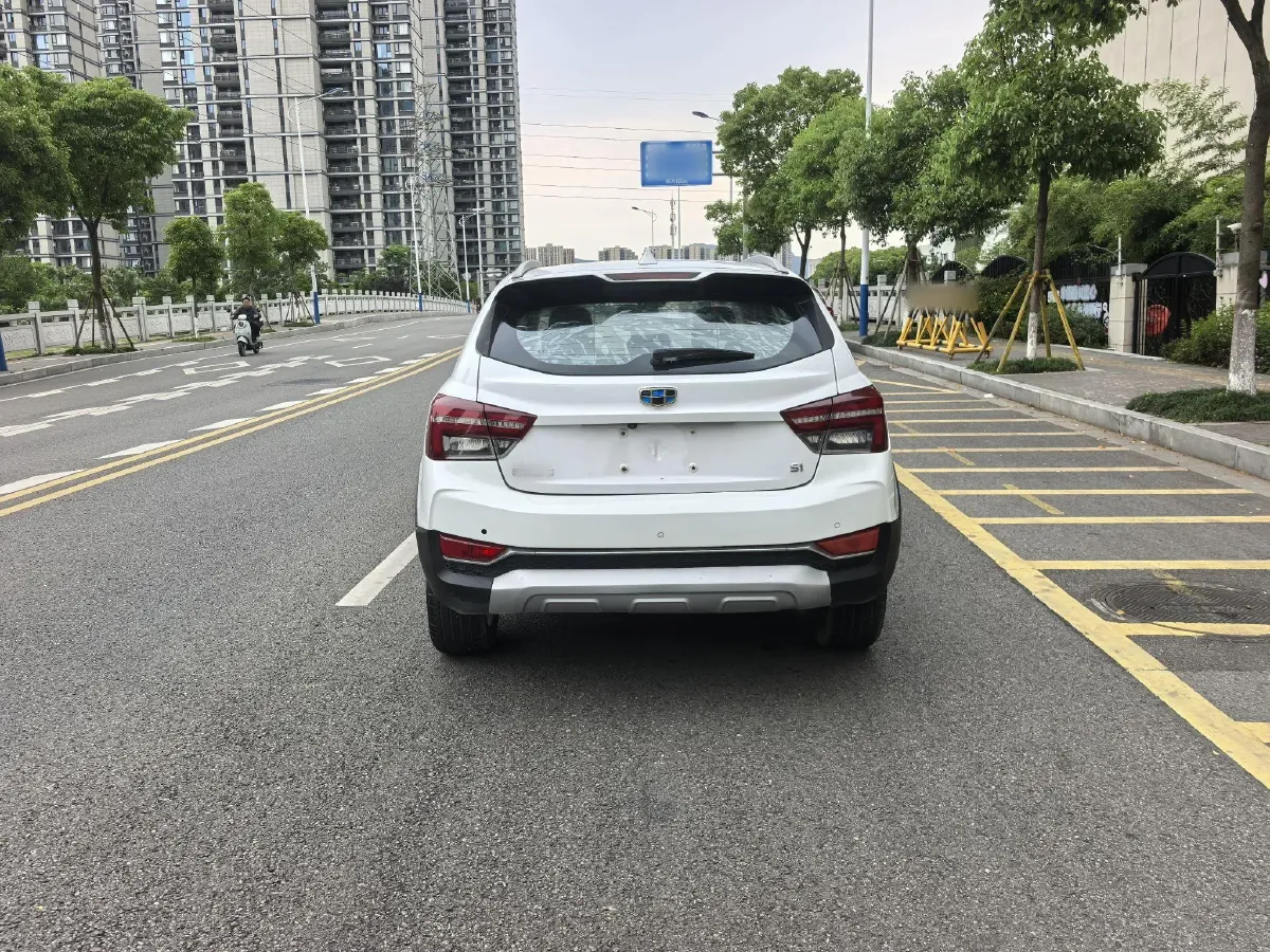 2018 Geely Vision S1 1.5L 109HP L4 5MT,autocango,china used car exporter,china ev exporter,chinese used car exporter,chinese used ev exporter