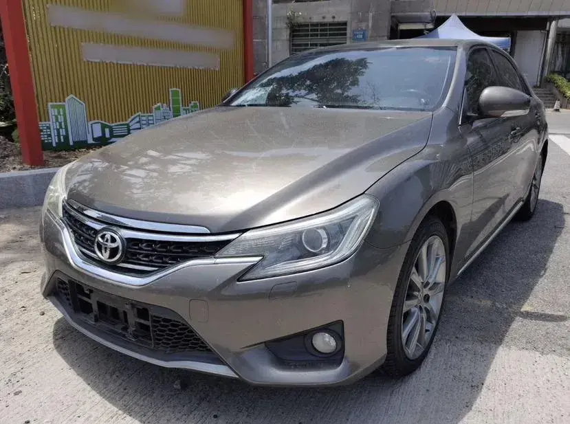 2013 Toyota Reiz 2.5L 193HP V6 6AT