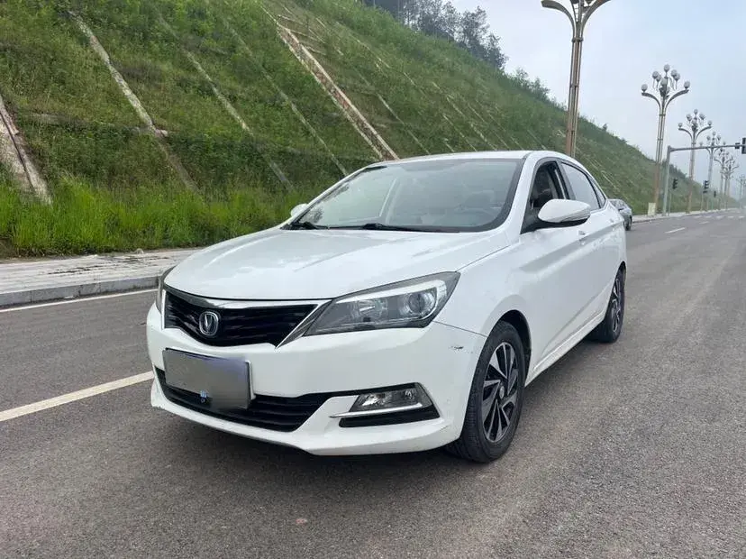 2015 ChangAn Alsvin V7 1.6L 124HP L4 5MT