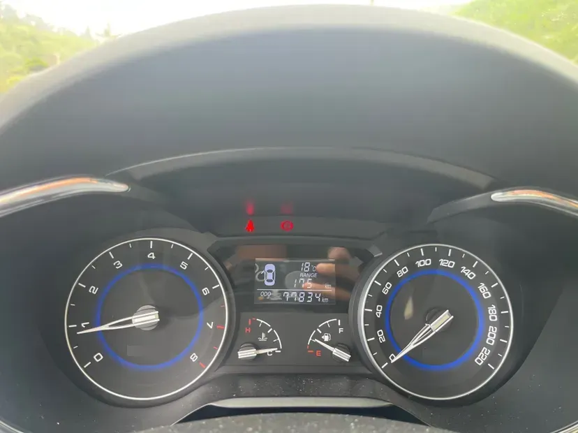 2015 ChangAn Alsvin V7 1.6L 124HP L4 5MT,autocango,china used car exporter,china ev exporter,chinese used car exporter,chinese used ev exporter