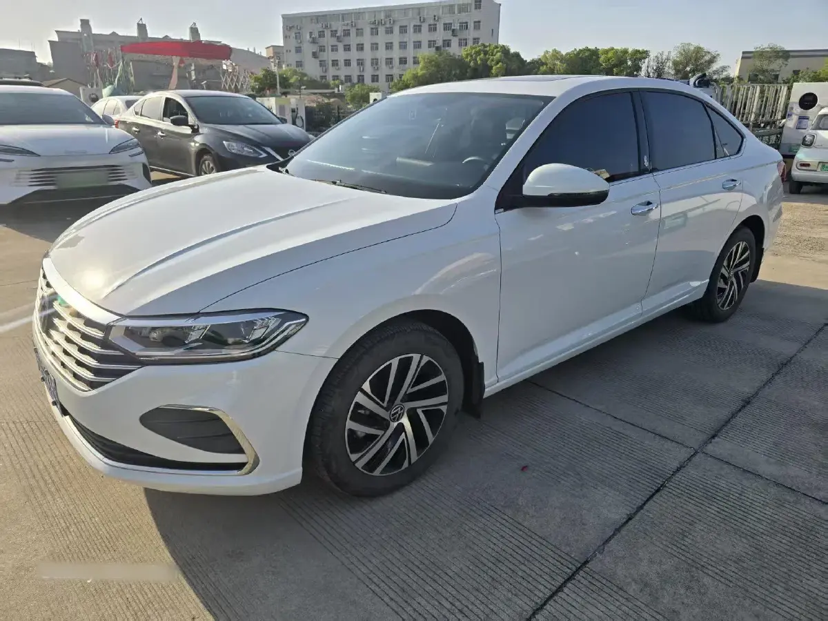 2023 Volkswagen Lavida 1.5L 110HP L4 6AT