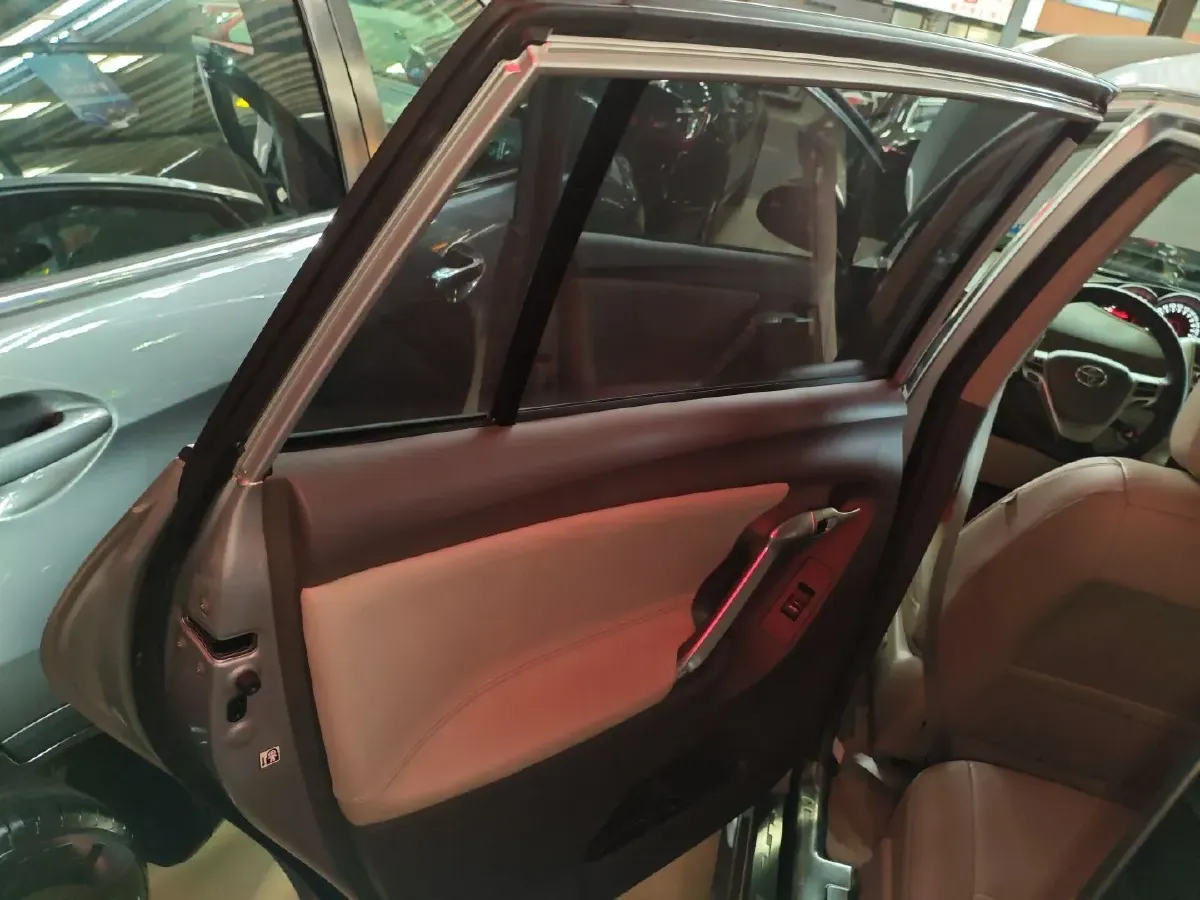 2014 Toyota Verso 1.8L 140HP L4 CVT,autocango,china used car exporter,china ev exporter,chinese used car exporter,chinese used ev exporter