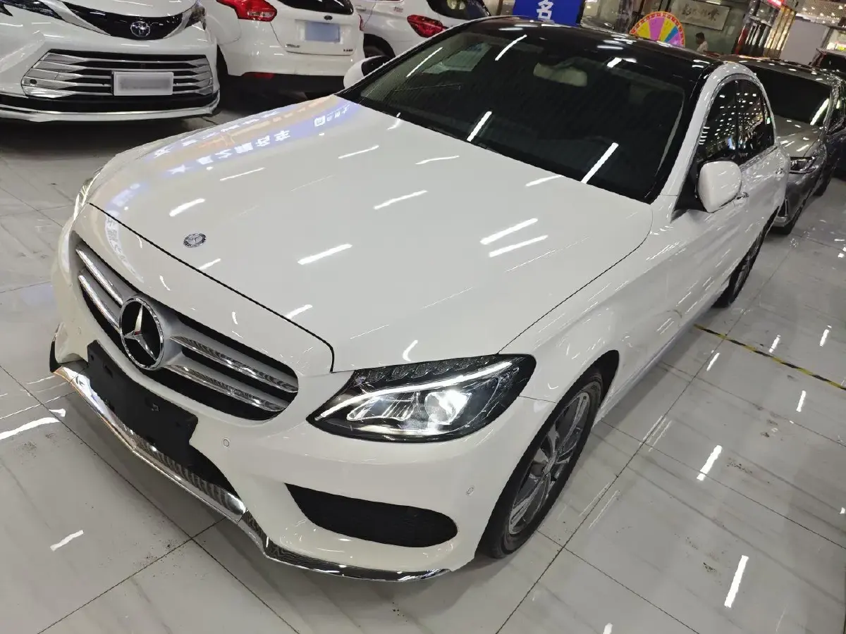 2016 Mercedes-Benz C Class 2.0T 184HP L4 7AT
