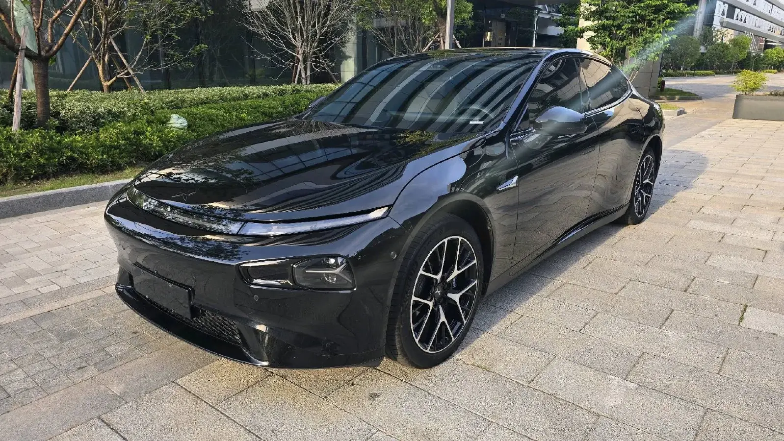 2023 Xpeng P7 BEV 86.2KWH