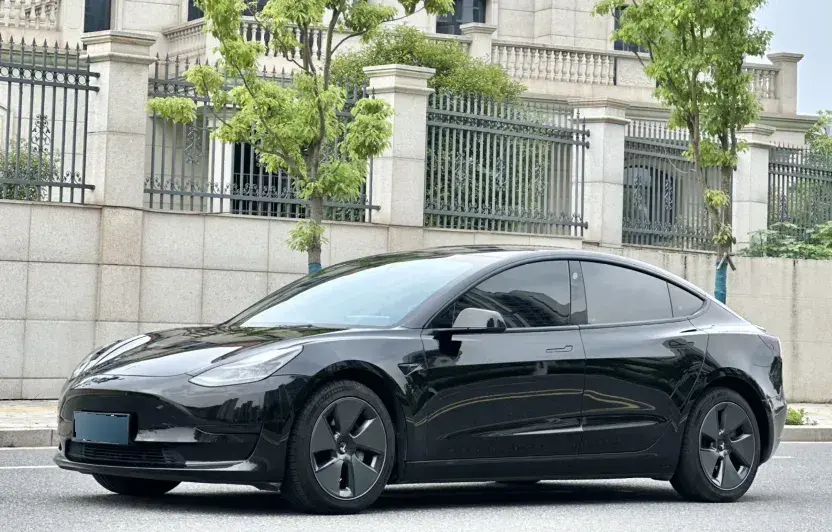 2021 Tesla Model 3 BEV 55KWH
