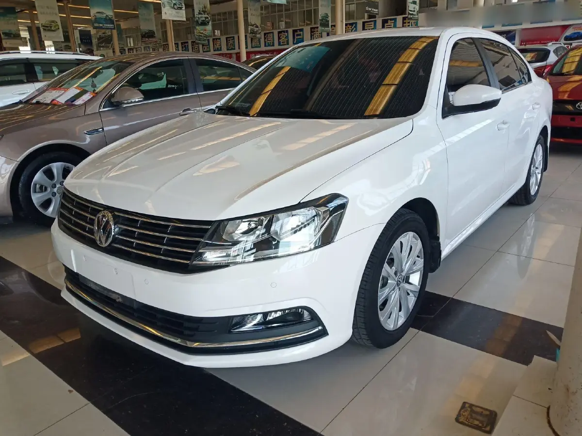 2017 Volkswagen Lavida 1.6L 110HP L4 6AT