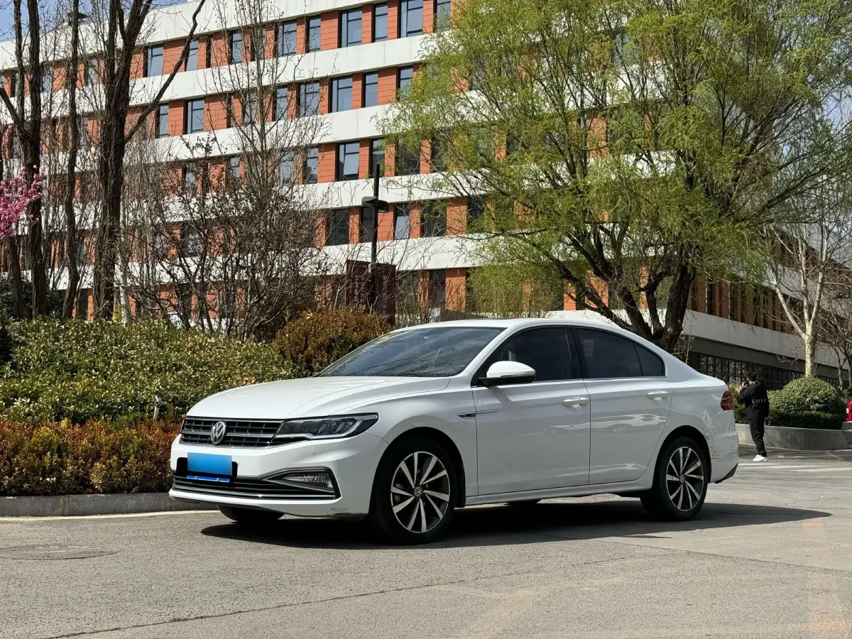 2019 Volkswagen Bora 1.5L 113HP L4 6AT