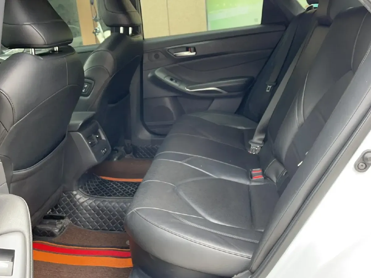 2019 Toyota Avalon 2.5L 178HP L4 E-CVT Hybrid,autocango,china used car exporter,china ev exporter,chinese used car exporter,chinese used ev exporter