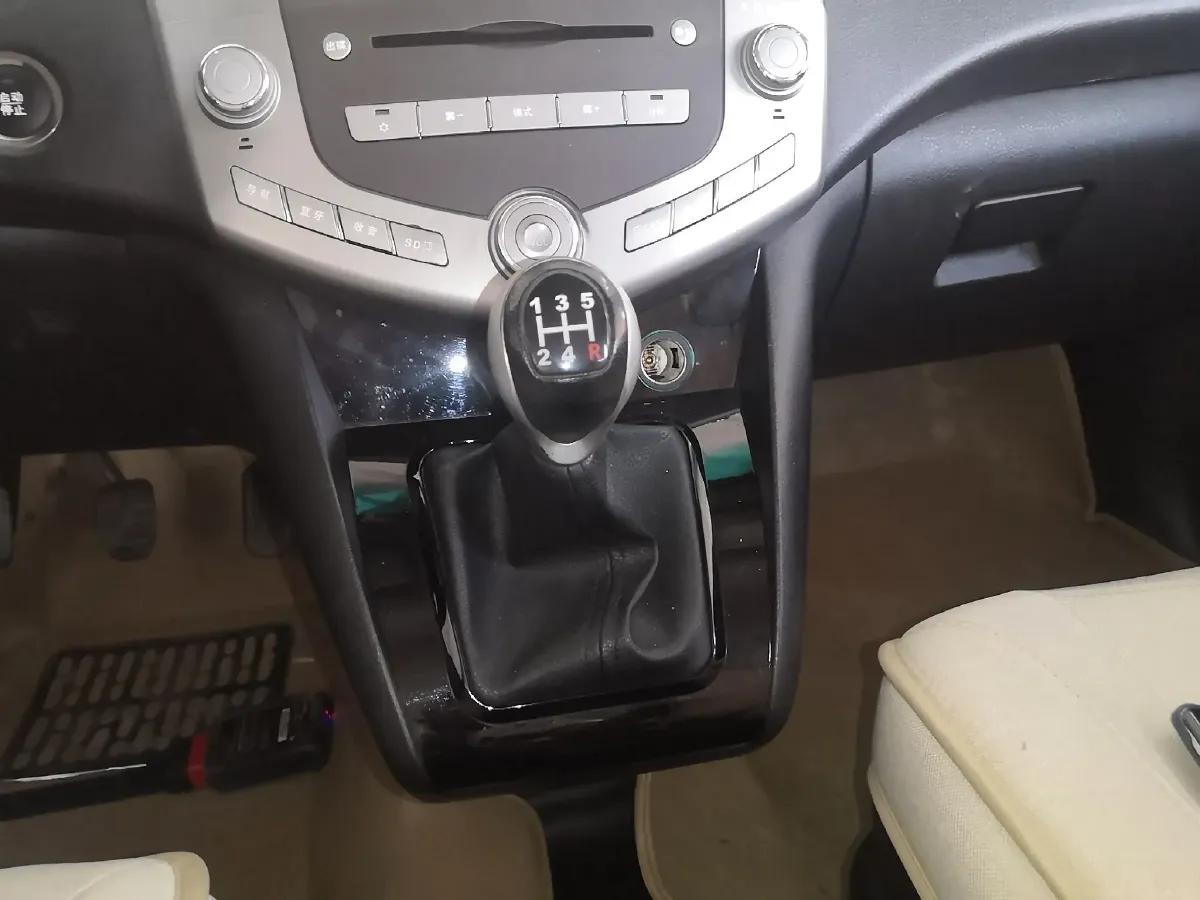 2014 BYD S6 2.0L 140HP L4 5MT,autocango,china used car exporter,china ev exporter,chinese used car exporter,chinese used ev exporter