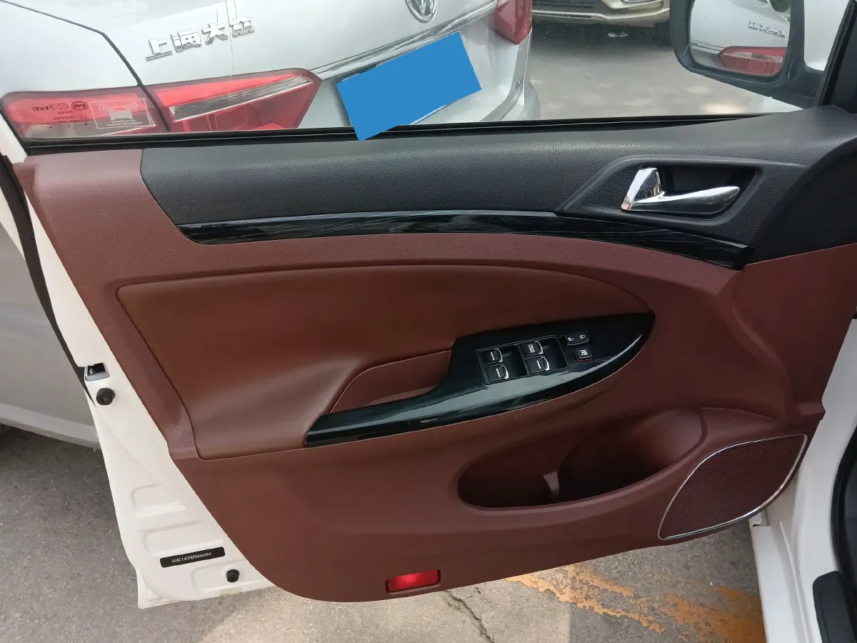 2015 BYD SuRui 1.5L 109HP L4 5MT,autocango,china used car exporter,china ev exporter,chinese used car exporter,chinese used ev exporter