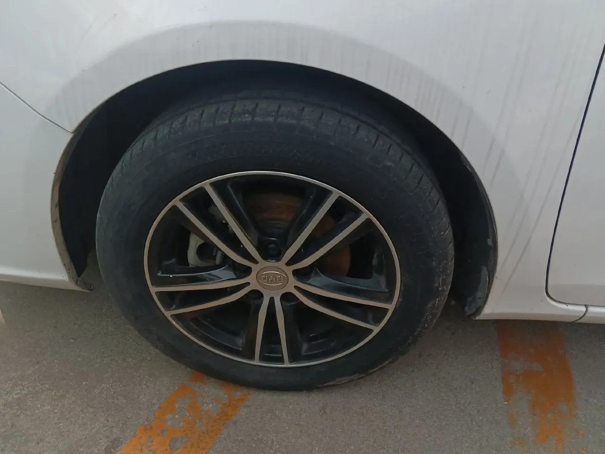 2015 BYD SuRui 1.5L 109HP L4 5MT,autocango,china used car exporter,china ev exporter,chinese used car exporter,chinese used ev exporter